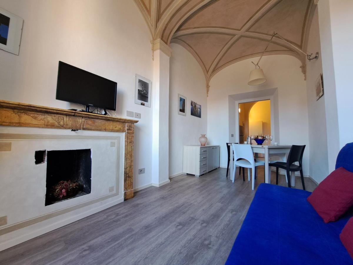 Alloggio Ristrutturato A 50 Metri Da Piazza Del Campo Siena Bagian luar foto