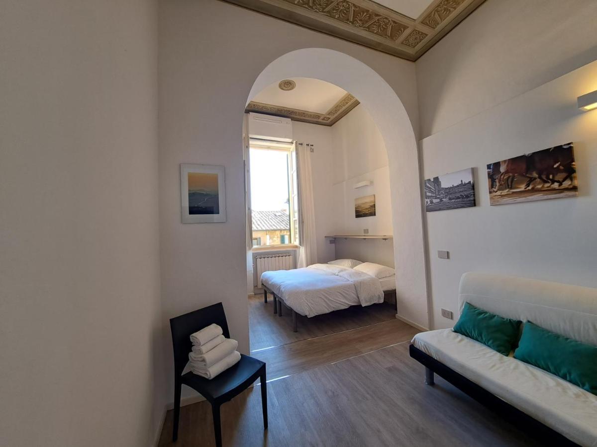 Alloggio Ristrutturato A 50 Metri Da Piazza Del Campo Apartment Siena Bagian luar foto